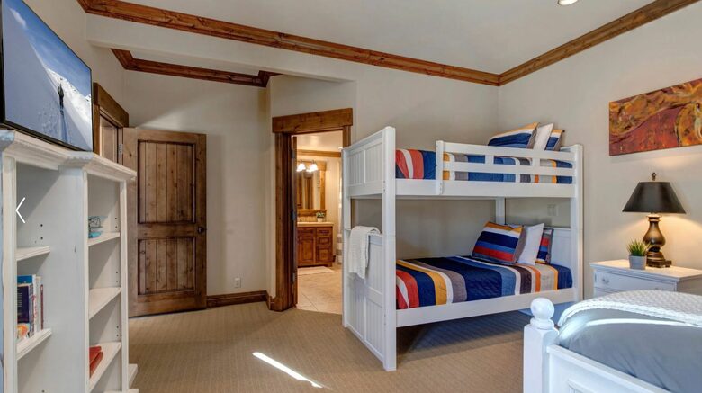 Park Meadows Mountain Majestic - Park City, Utah