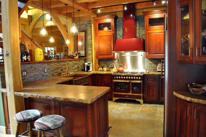 Home Exchange in Greentown, PA, gourmet kitchen with counter seating