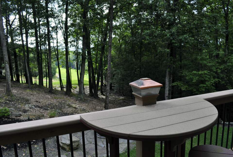 Home Exchange in Greentown, PA, golf course views