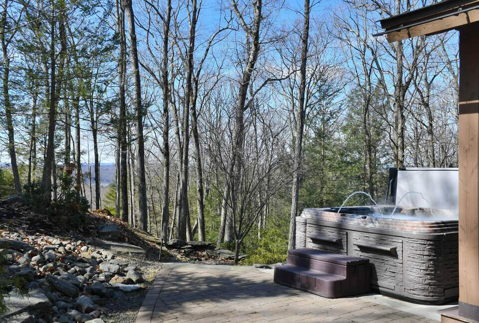 Home Exchange in Greentown, PA, hot tub with a view