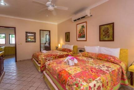 Room with two queen beds