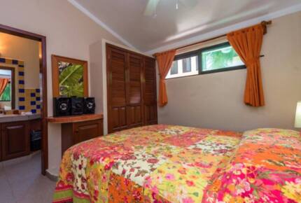 Studio apartment bedroom