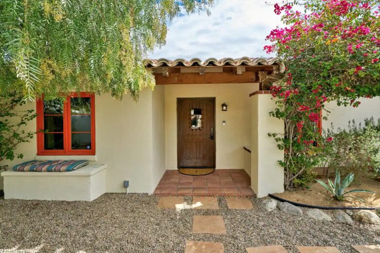 Home Exchange in Palm Springs, CA front door