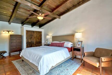 Home Exchange in Palm Springs, CA master suite in main house