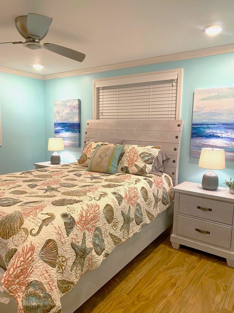 River House Retreat - Bradenton, Florida