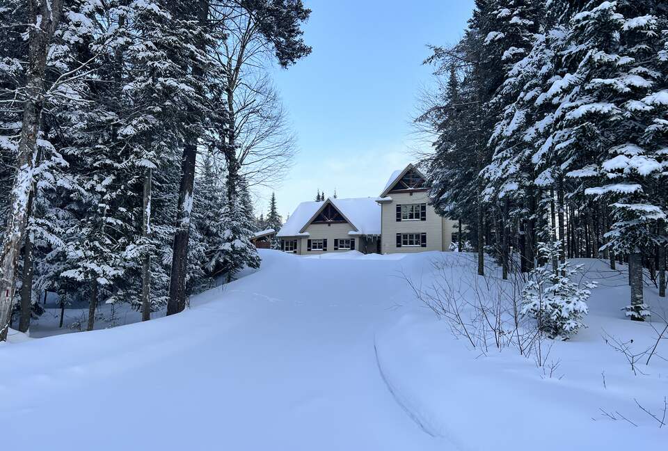 Amazing Canadian Experience - Saint-Adolphe-d'Howard, Canada