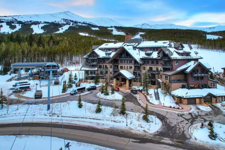 Crystal Peak Lodge entrance from Ski Hill Road and gondola