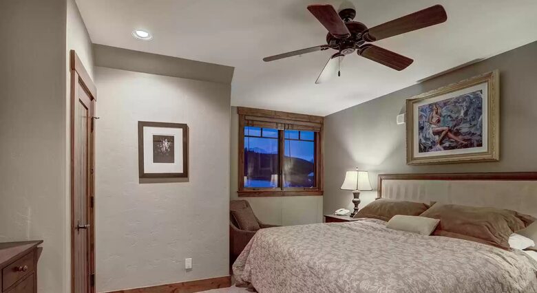 Bedroom 3 with ensuite bathroom