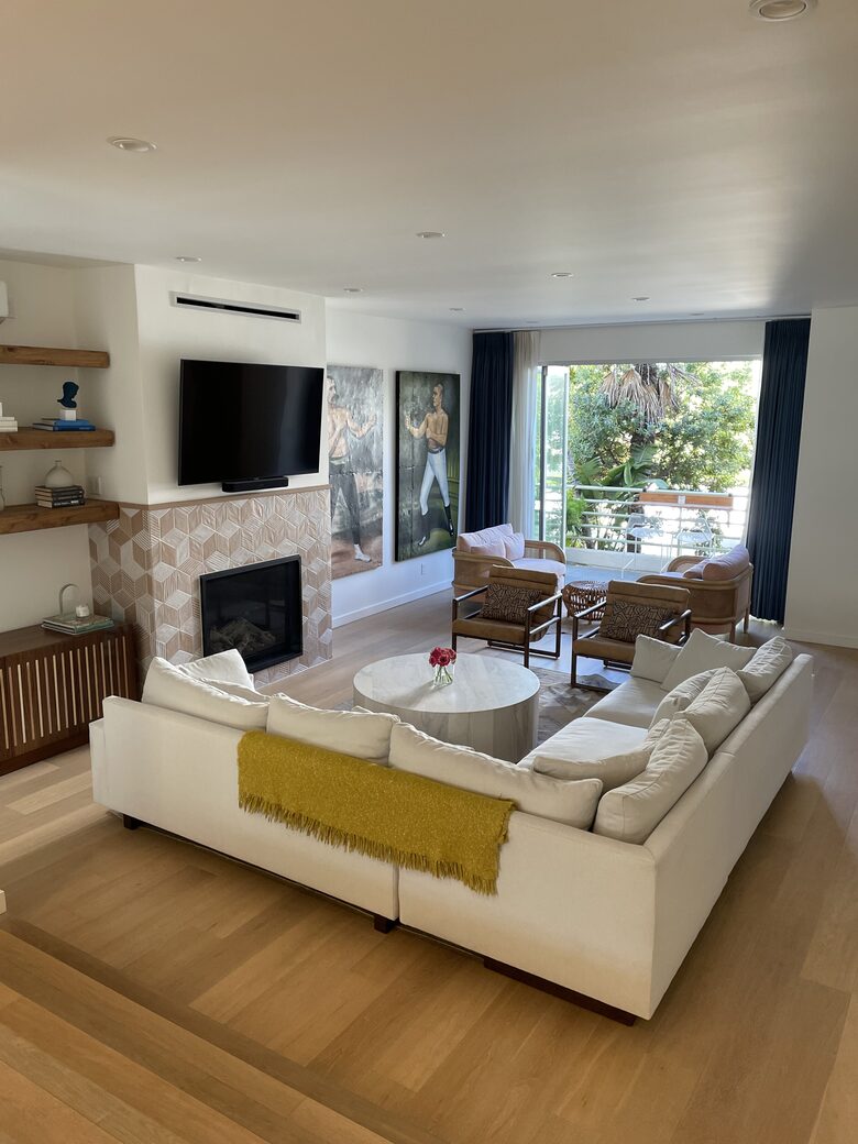 Modern Beach House Steps from the Sand - Marina Del Rey, California