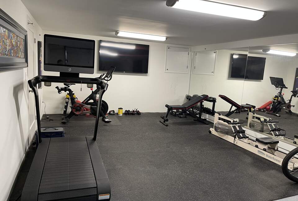 Modern Beach House Steps from the Sand - Marina Del Rey, California