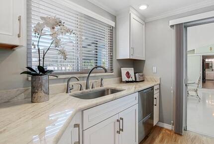 River House Retreat - Bradenton, Florida