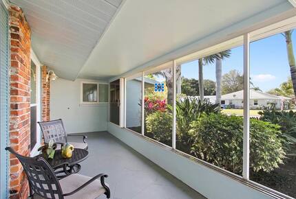 River House Retreat - Bradenton, Florida