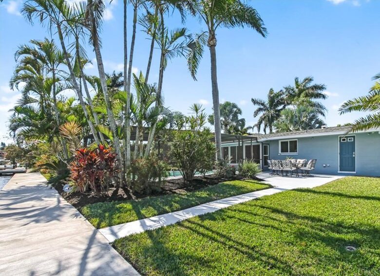 River House Retreat - Bradenton, Florida