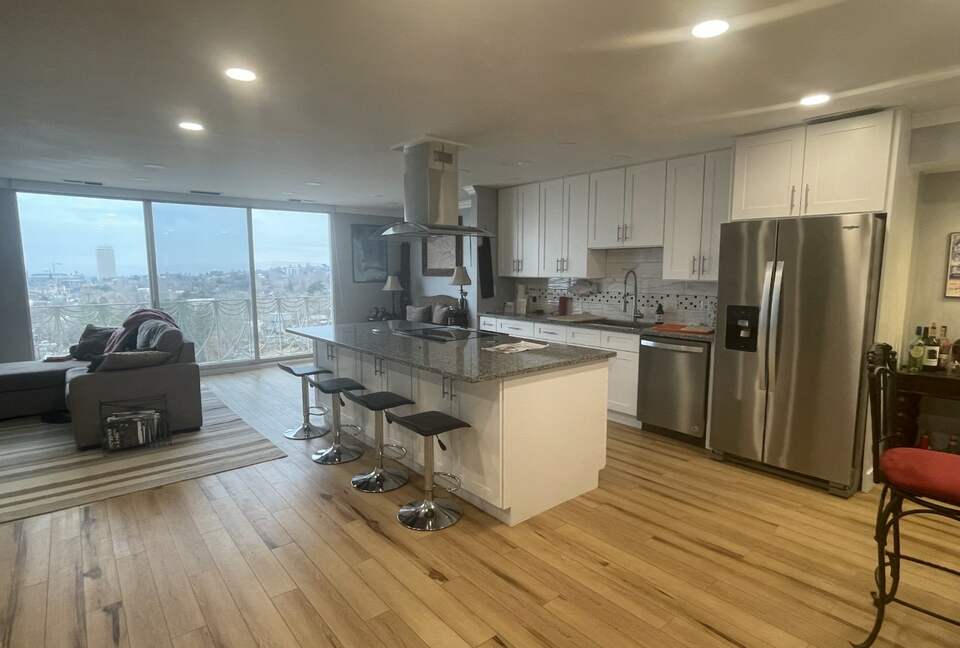 Salt Lake City Heavenly High Rise - Salt Lake City, Utah