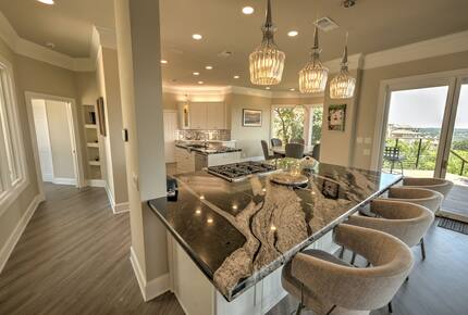 Home Exchange in Austin, TX counter seating in the kitchen