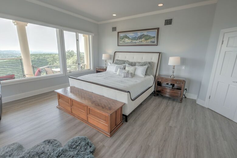 Home Exchange in Austin, TX master suite with patio access and lounge