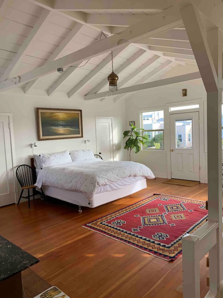 Home Exchange in San Francisco, CA, king bed