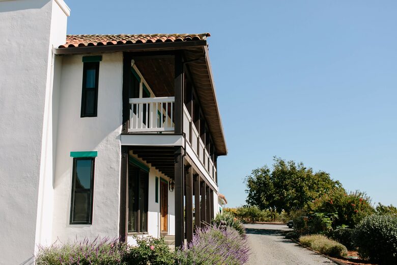 Home Exchange in Napa, CA charming southern Spanish style home