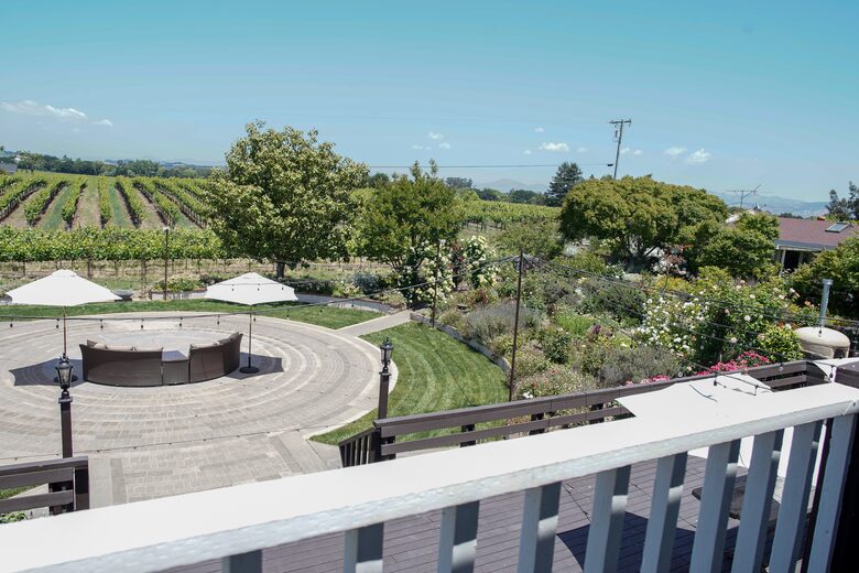 Home Exchange in Napa, CA stunning views