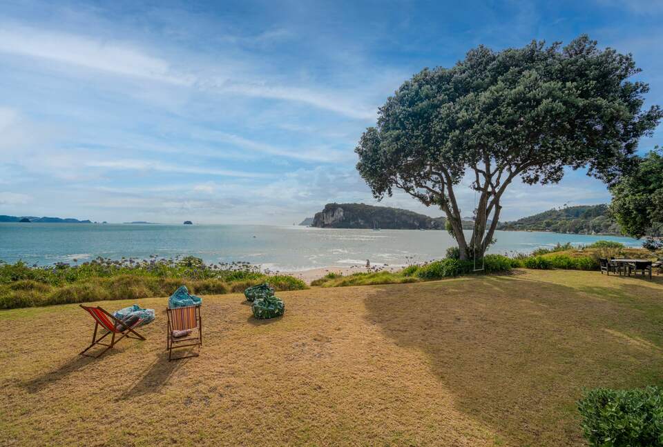Home Exchange in Ferry Landing, Waikato, NZ beach