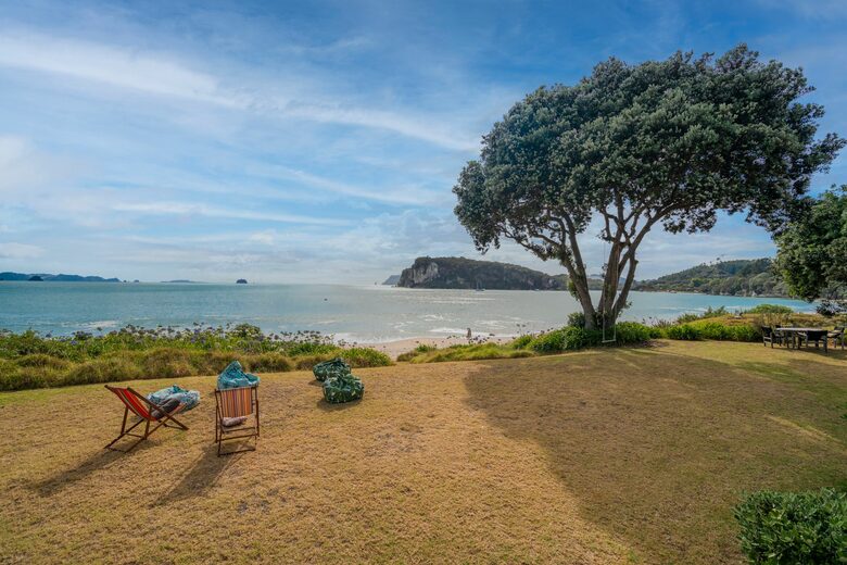 Home Exchange in Ferry Landing, Waikato, NZ beach
