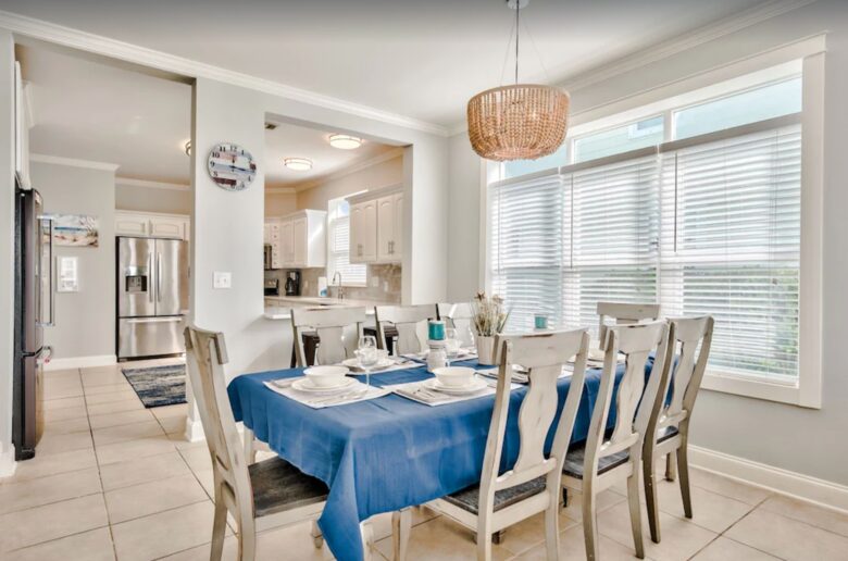 Open dining room to kitchen