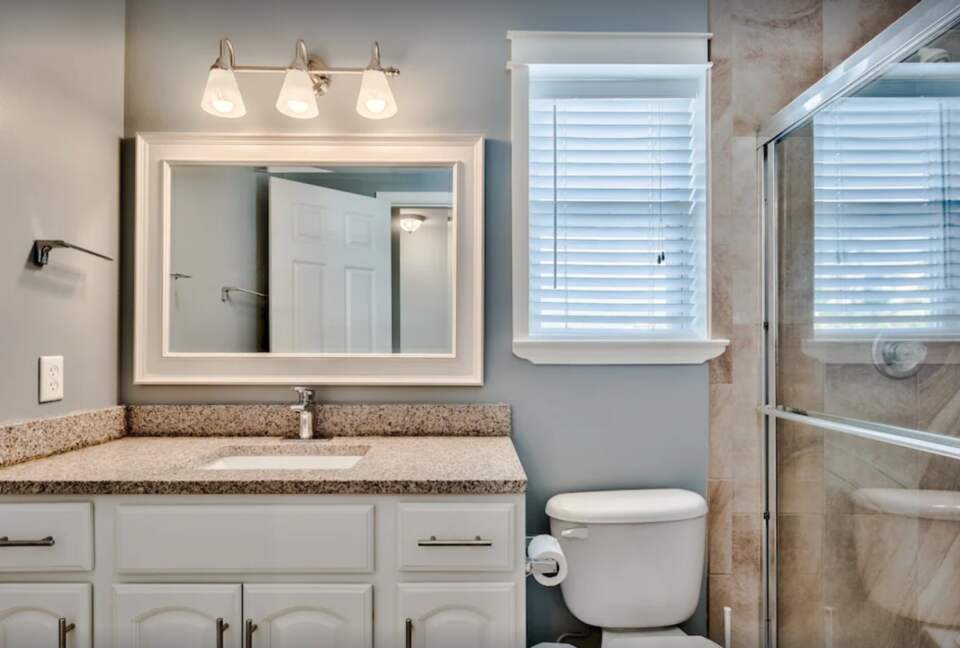 Second floor ensuite bathroom