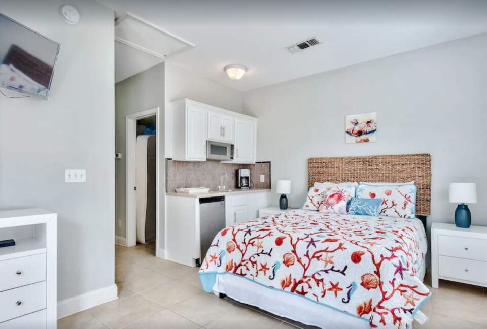 Cabana with queen bed