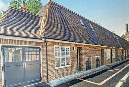 Bute Mews - London, United Kingdom