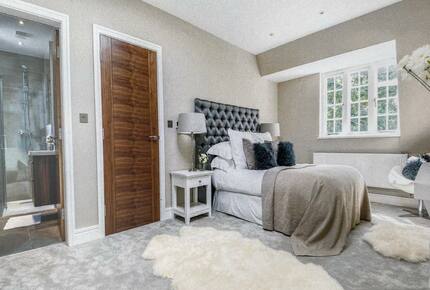 Bute Mews - London, United Kingdom