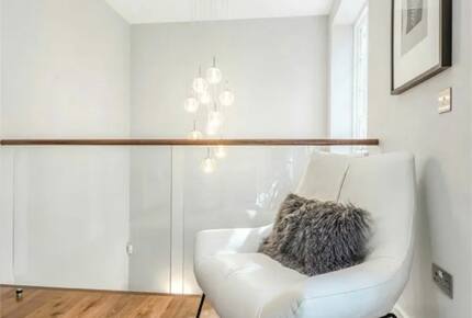 Bute Mews - London, United Kingdom