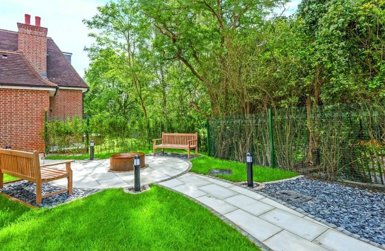 Bute Mews - London, United Kingdom