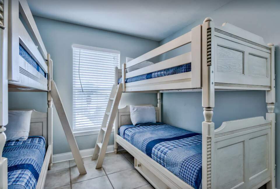 Bunk room