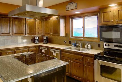 The Lodge at Bella Vista Estate - Steamboat Springs, Colorado