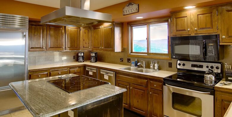 The Lodge at Bella Vista Estate - Steamboat Springs, Colorado