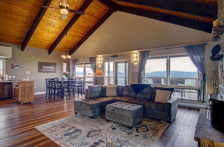 The Cottages and Overlook at Bella Vista Estate - Steamboat Springs, Colorado