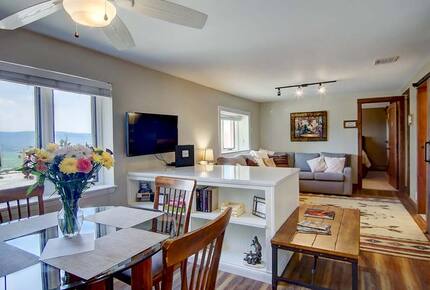 The Cottages and Overlook at Bella Vista Estate - Steamboat Springs, Colorado