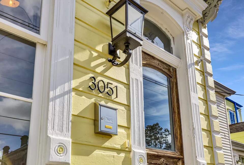 New Orleans Royal Bywater Residence - New Orleans, Louisiana