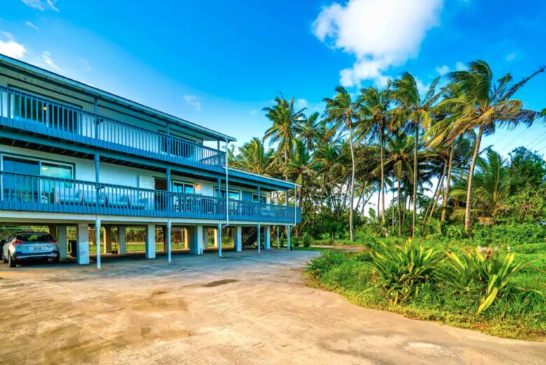 Hau'ula Oceanfront Oasis