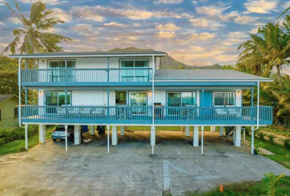 Hau'ula Oceanfront Oasis
