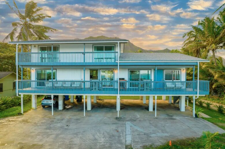 Hau'ula Oceanfront Oasis