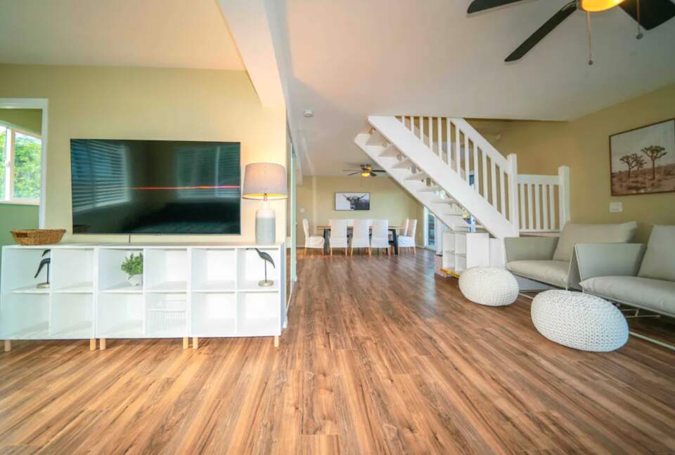 3 bedroom unit open space