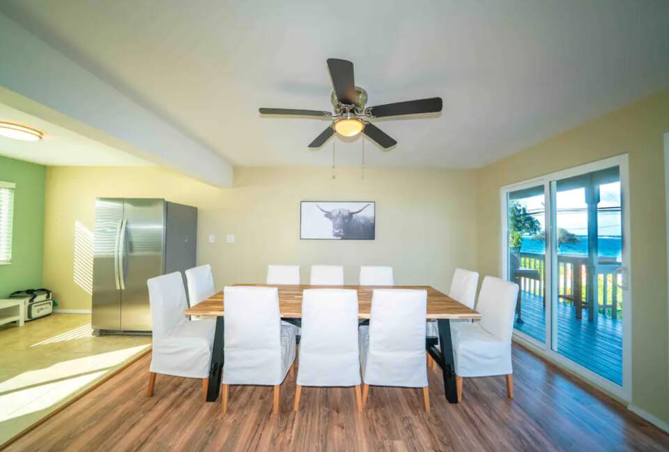 3 bedroom unit dining room