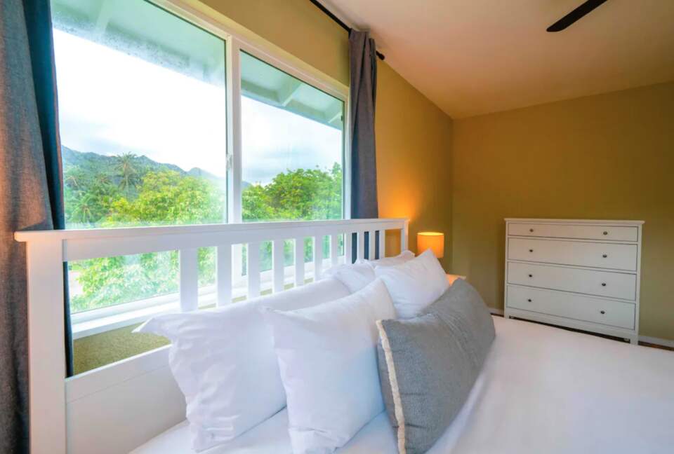 3 bedroom unit king room