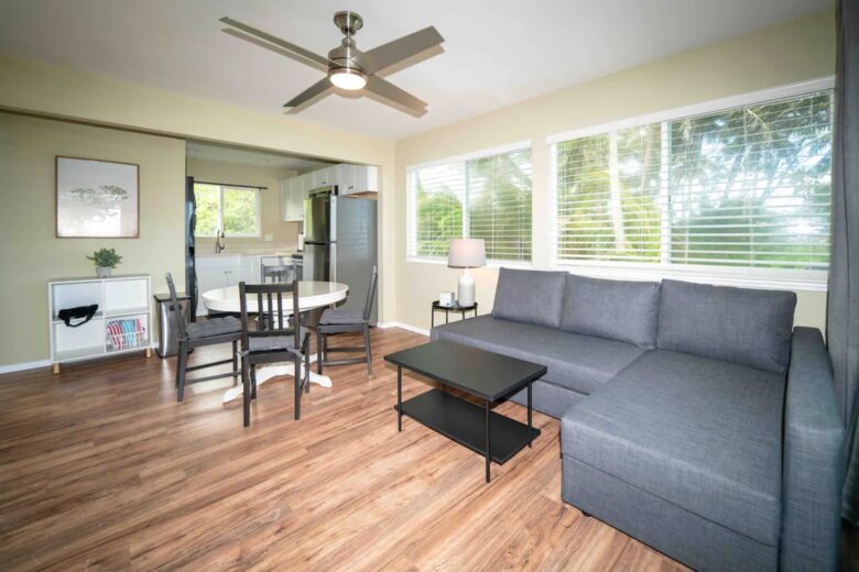 2 bedroom unit living room