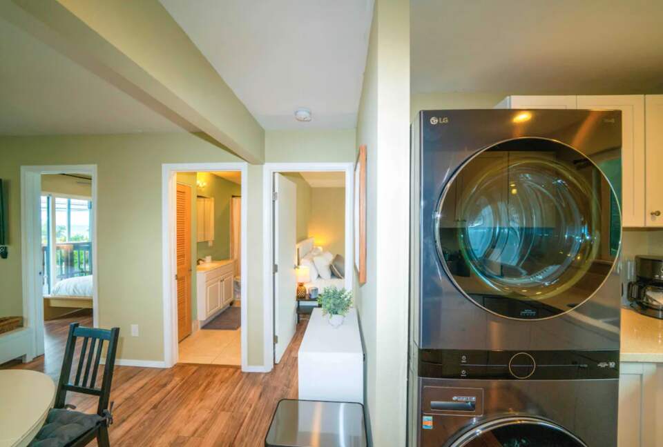 2 bedroom unit laundry