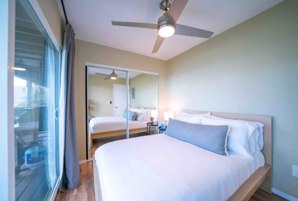 2 bedroom unit bedroom