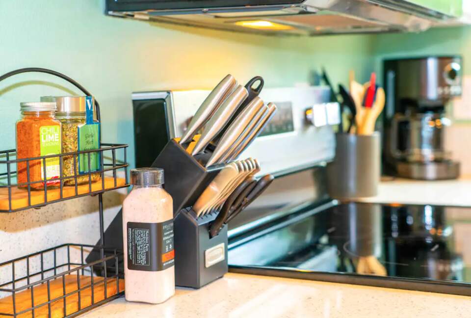 2 bedroom unit kitchen