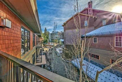Luxury Residence in the heart of Northstar Village - Truckee, California