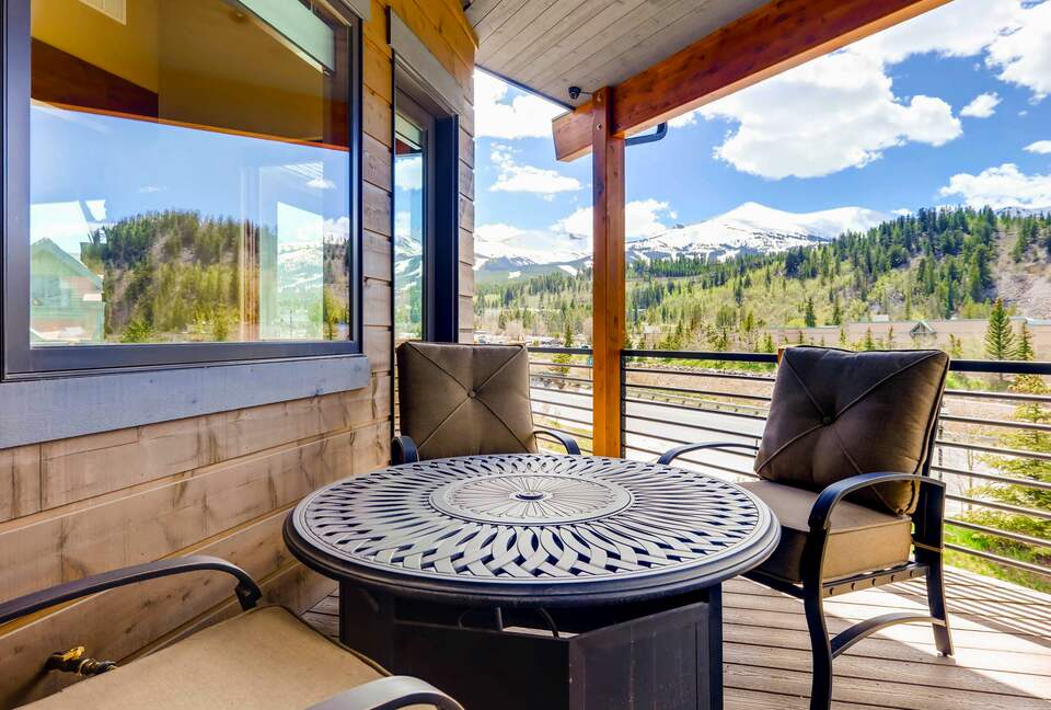 Home Exchange in Breckenridge, CO fire pit on the balcony